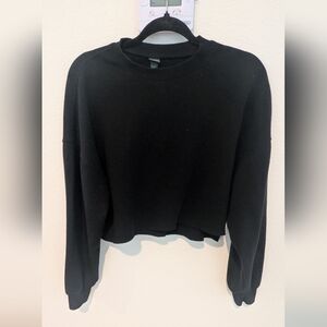 wild fable Black Cropped Crewneck Sweater
